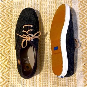 Brand New - Womens Keds - Size 8